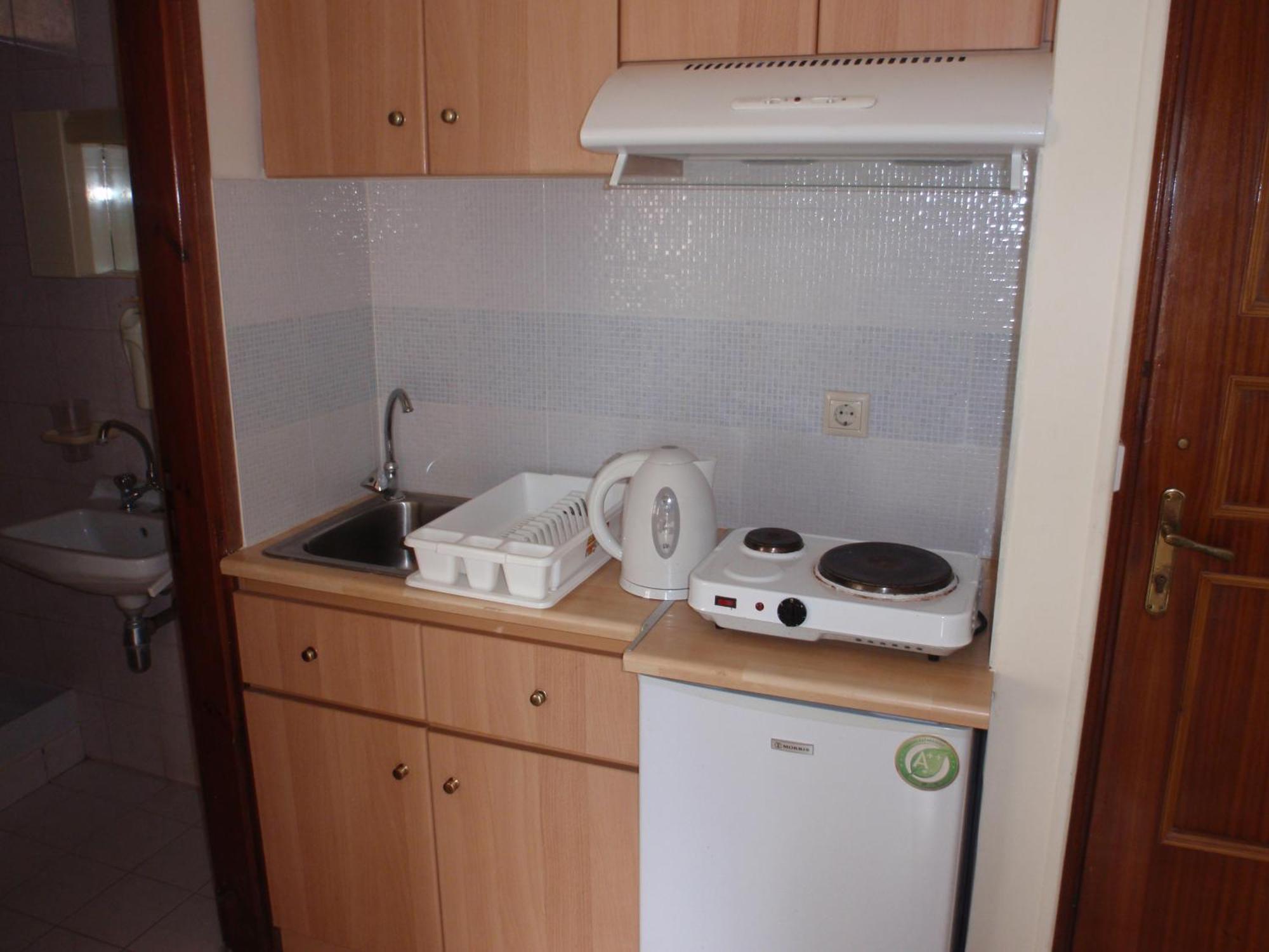 Vazakas Rooms Митилини Экстерьер фото