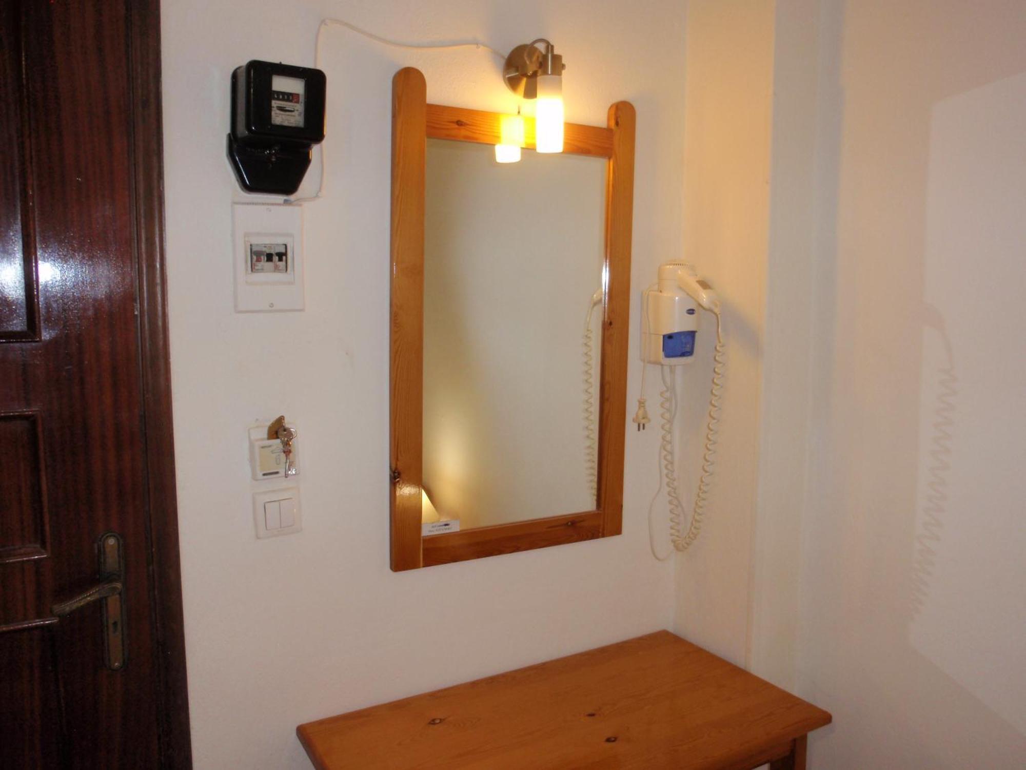 Vazakas Rooms Митилини Экстерьер фото