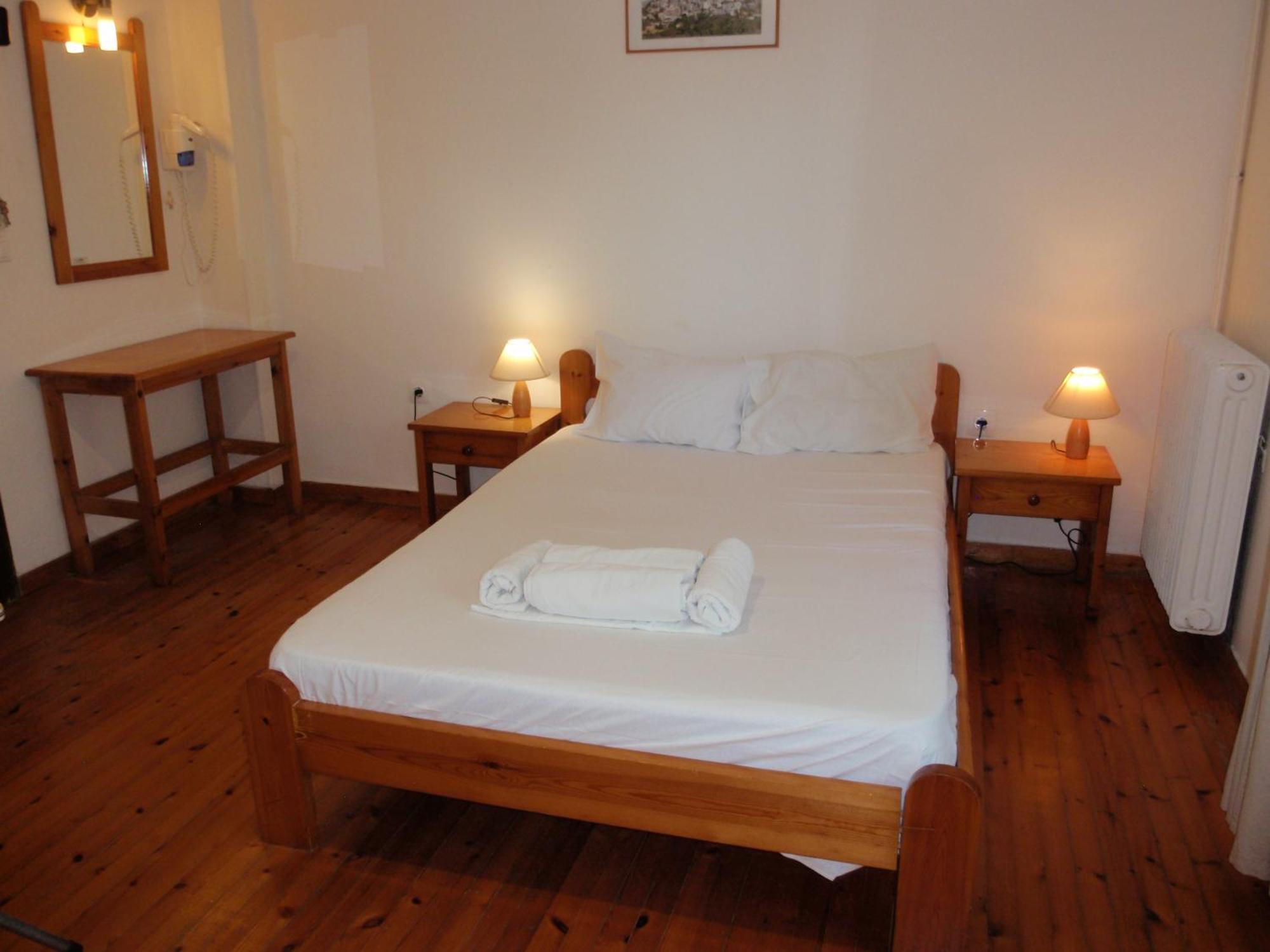 Vazakas Rooms Митилини Экстерьер фото